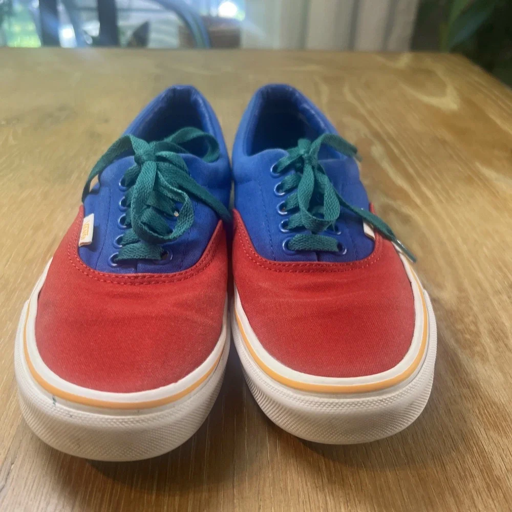 Vans Old Skool Yacht Club Men's Size 7 Women's Size 8.5 Skate Shoes‎ VN0A38G1R1Q